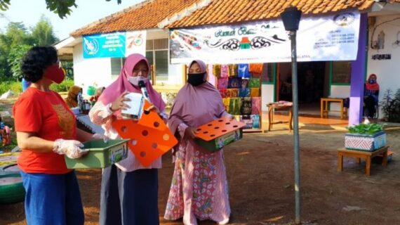 Solusi Ketahanan Pangan Keluarga, Paramitha Launching Komunitas Petani Kota Tangsel
